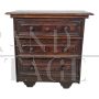 Antique Italian chest of drawers from the late 17th century in walnut wood