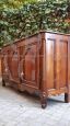 Large antique Provençal sideboard with 3 doors from the 1700s