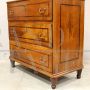 Antique chest of drawers in inlaid walnut, 18th century Italy