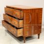 Antique Directoire chest of drawers in inlaid walnut, Italy 18th century