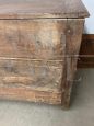 Antique Provencal sideboard in carved oak with 3 doors, 18th century