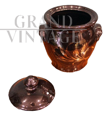 Vaso vintage francese in ceramica nera con spighe dorate e coperchio                            