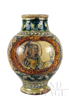 VASO IN MAIOLICA DEL XVI SECOLO