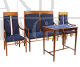 Salottino Liberty con poltrone, divanetto e tavolino in legno di faggio e velluto blu                            