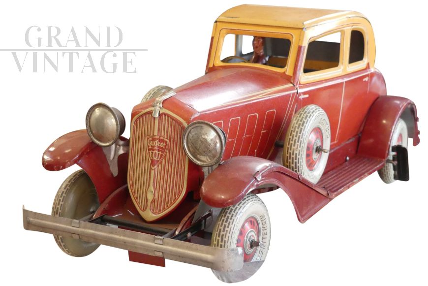 Peugeot 601 toy car from the 1930s