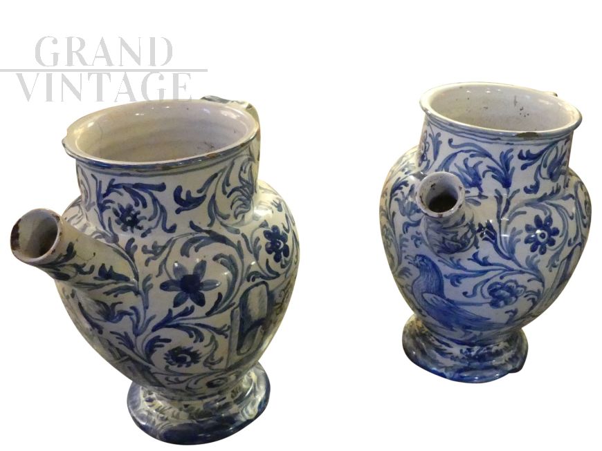 MAIOLICA PITCHERS, 1700s