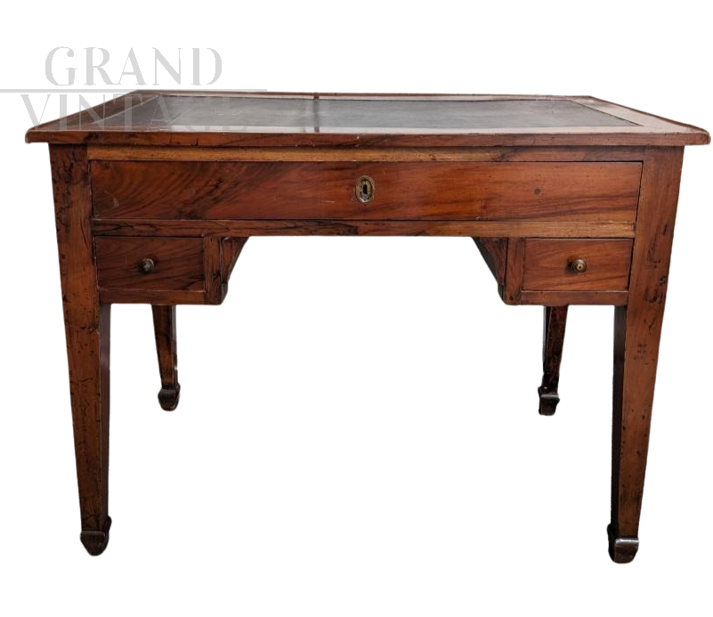 Antique Victorian desk with leather top, 19th century