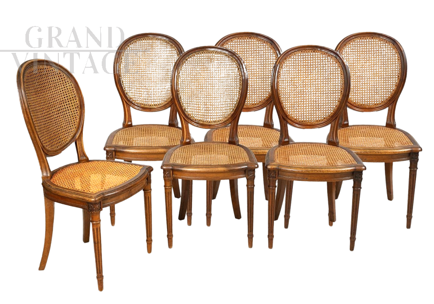 Set of six antique Napoleon III medallion chairs in Vienna straw