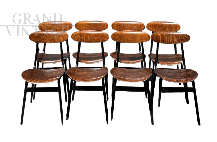 Set of 8 vintage rosewood chairs, 1960s