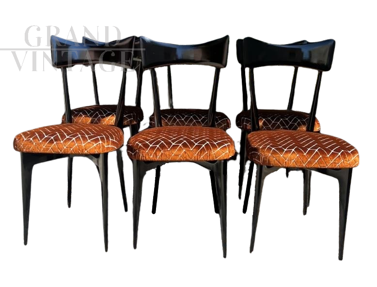 Set of six Ico Parisi chairs in black stained wood with padded seat, Italy 1950s