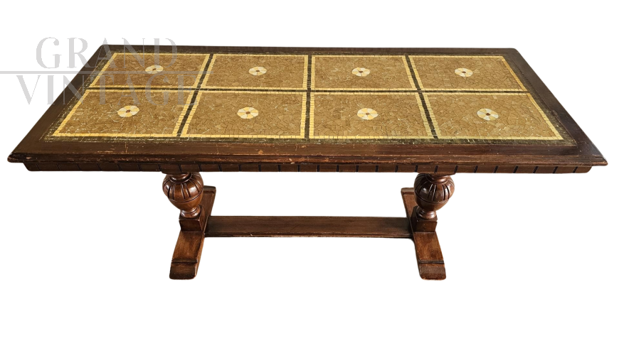 Early 1900s English coffee table with leather mosaic top  