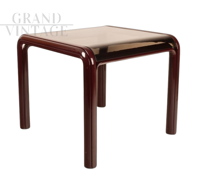 Orsay 54A table by Gae Aulenti for Knoll with glass top, burgundy color